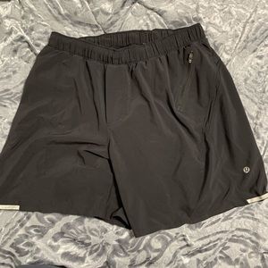 Lululemon Men’s Running Shorts w/ Liner